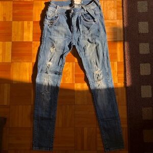 BSK Denim distressed Classic Blue Jeans with studs